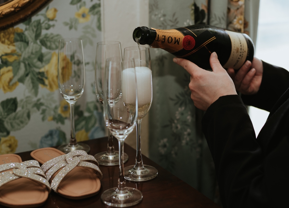 Gallery image 19: chiddingstone-castle