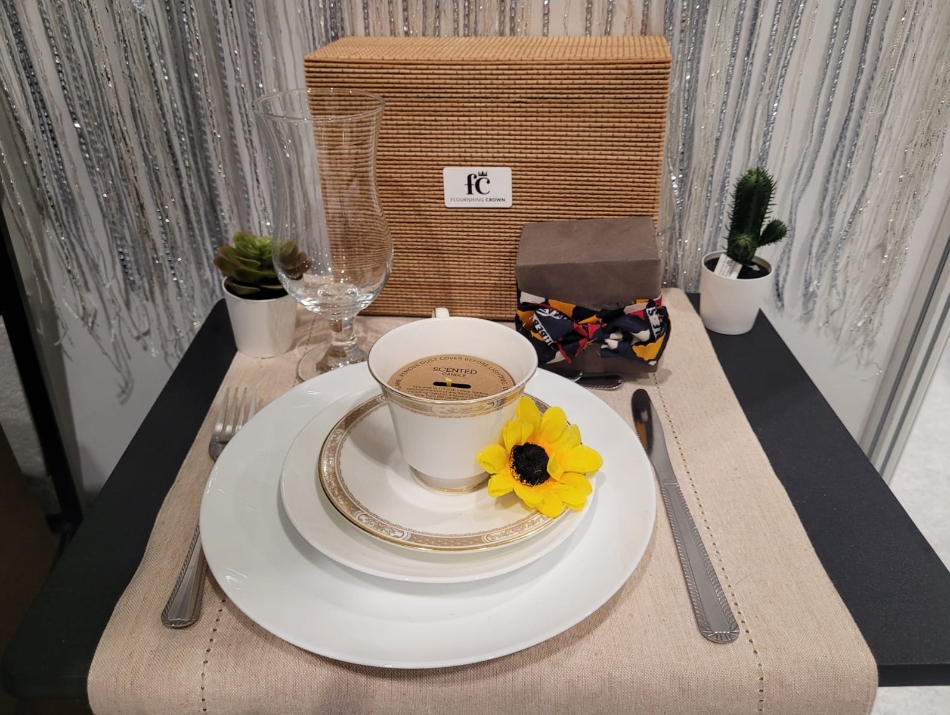 Gallery image 11: flourishing-crown