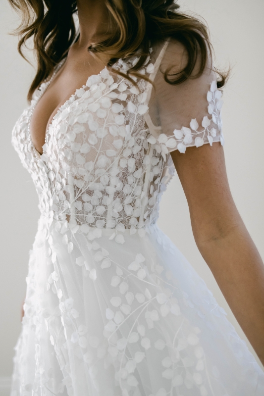 Gallery image 19: lex-and-dot-bridal