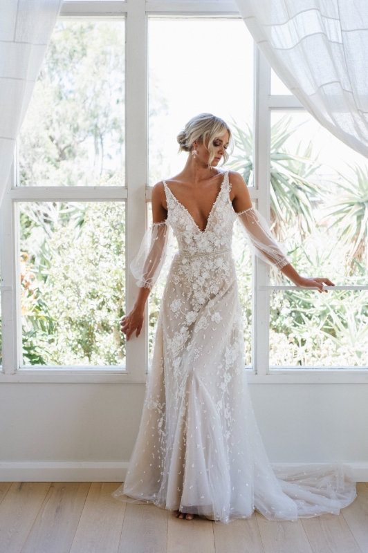 Gallery image 25: lex-and-dot-bridal