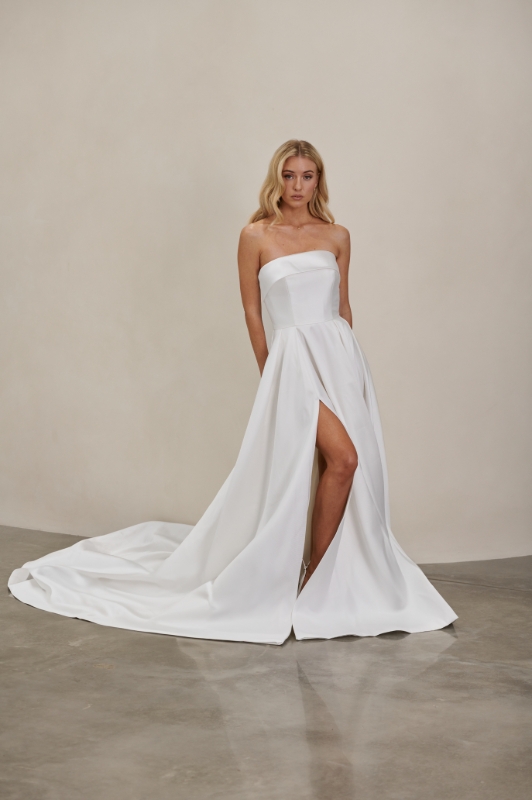 Gallery image 34: lex-and-dot-bridal
