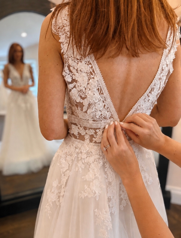 Gallery image 39: lex-and-dot-bridal