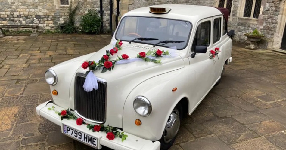 Image 2: Canterbury Bridal Cars