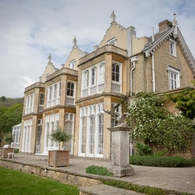 Manor house, Stately homes: St Julians Club, Sevenoaks