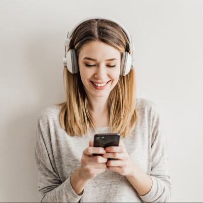 Stay informed with My Wedding Professionals' podcasts