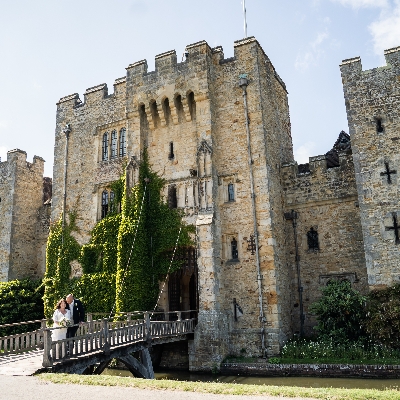 Hever Castle is a charming venue nestled in 125 acres of award-winning gardens