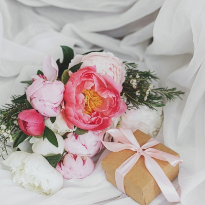 Wedding News: HOW MUCH SHOULD YOU REALLY GIFT AT WEDDINGS IN 2025?