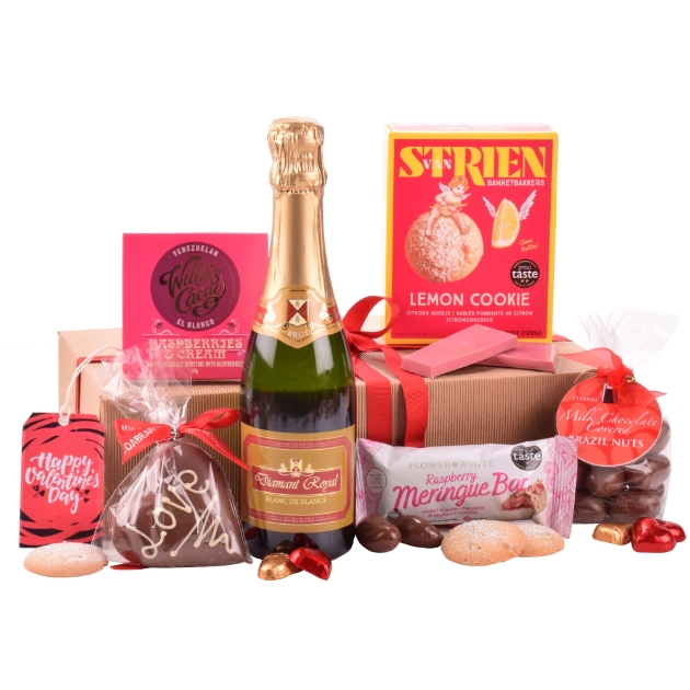 Check out Spicers of Hythe's enchanting Valentine's Day collection: Image 1