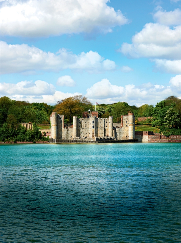 Upnor Castle from Visitkent